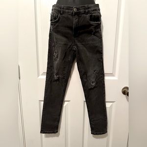 Zara Boy’s distressed denim - Size 13-14, great condition